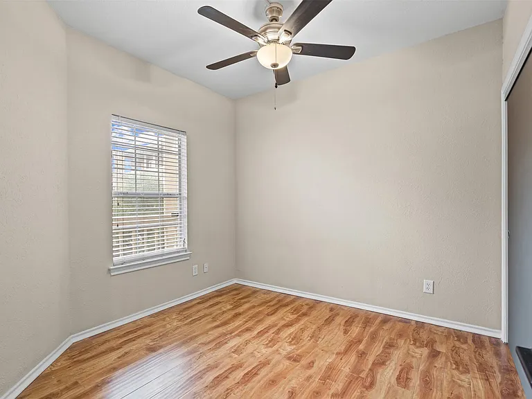5310 Keller Springs Rd #322 — Photo 5