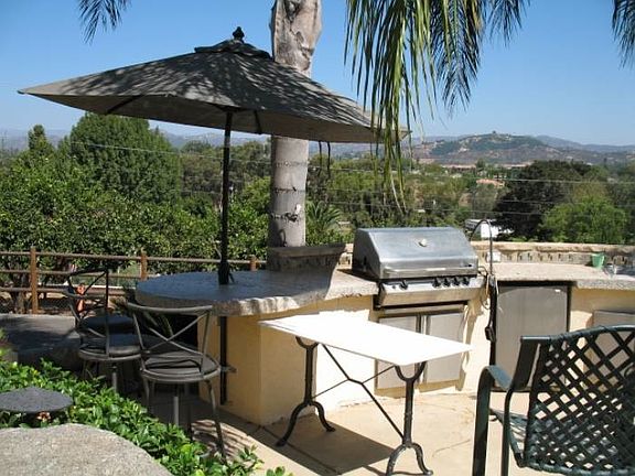 outdoor bar