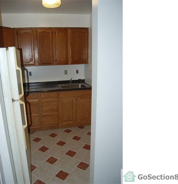 2nd image of 1111 16th St NE APT 1