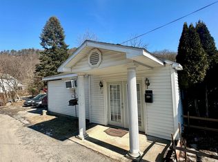 2 Paradise Ave, Shickshinny, PA 18655