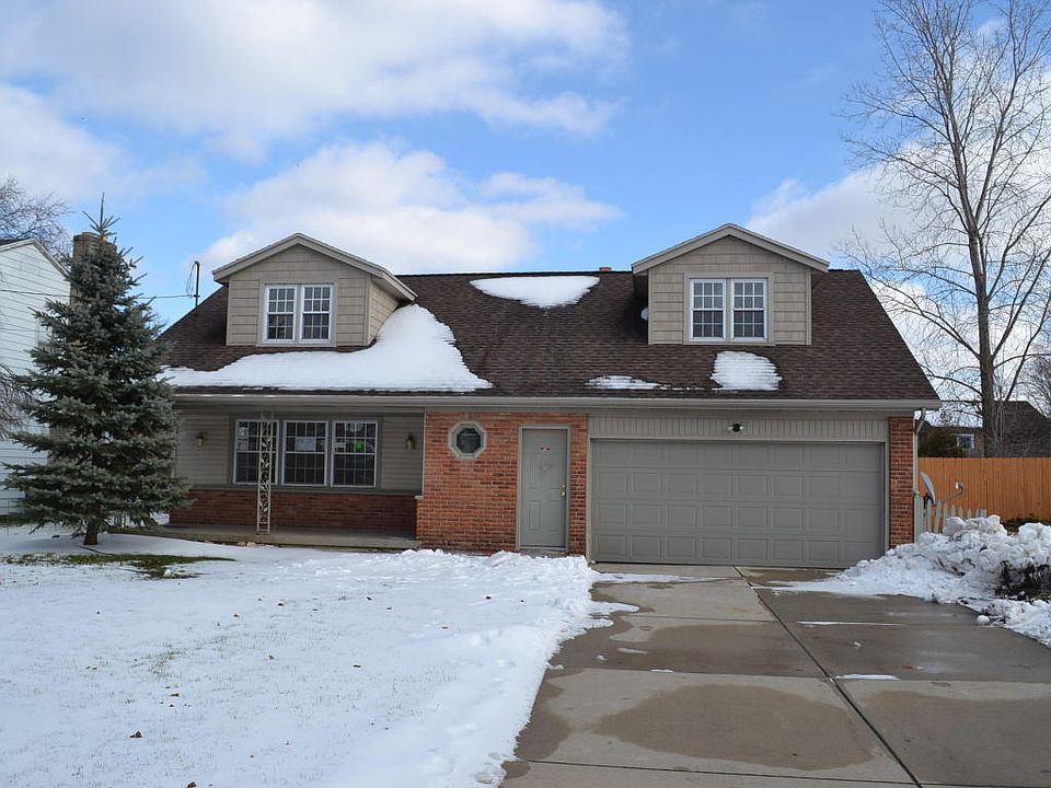 1st image of 4294 Kentridge Dr SE