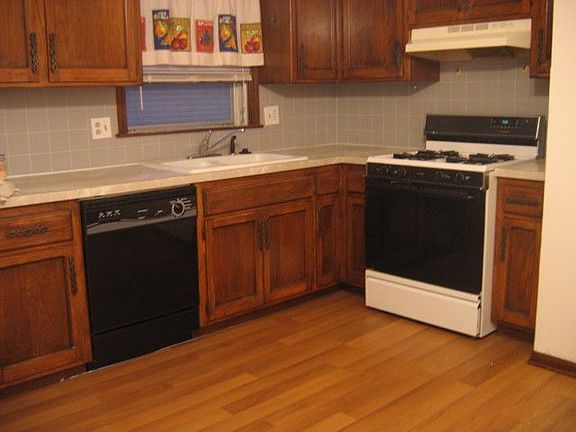 Kitchen New Appliances & Flooring