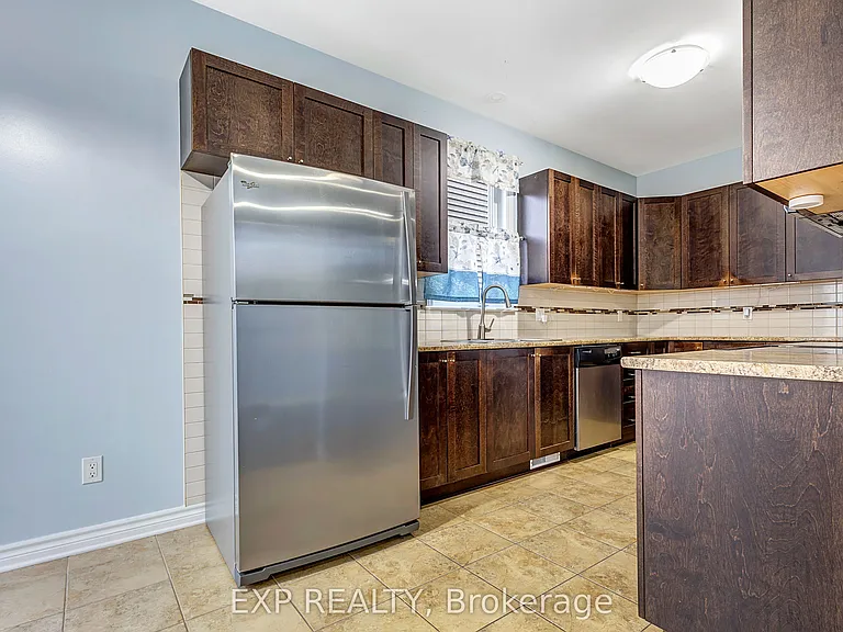 635 Moorpark Ave — Photo 9