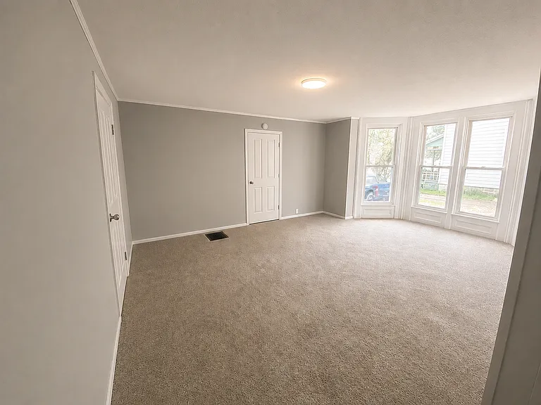20 Orchard St #1 — Photo 8