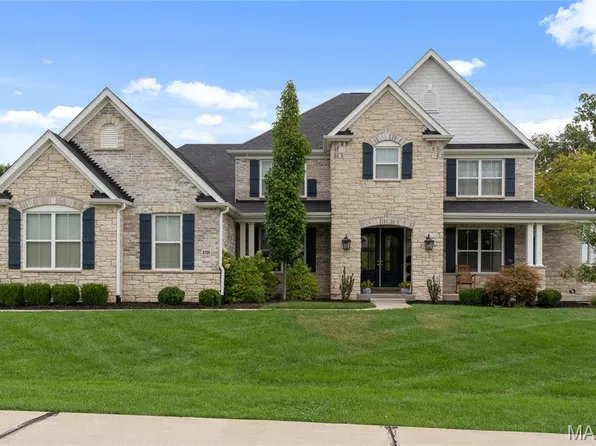 6109 Knights Table Ct, Saint Charles, MO 63304