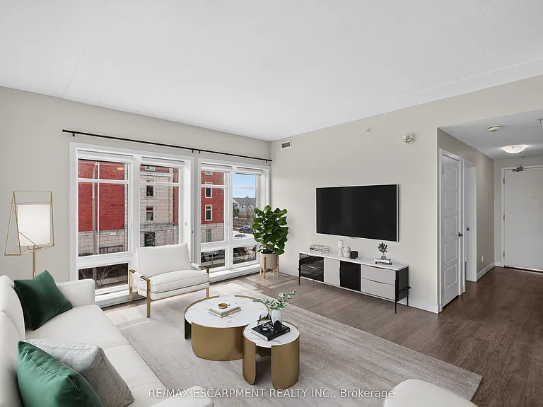 175 Commonwealth St #202 — Photo 18
