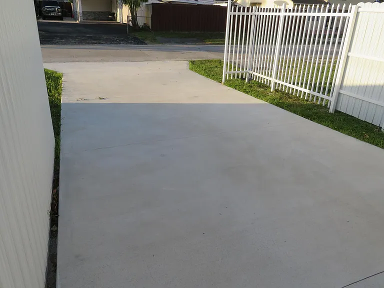 SW 74th Ave — Photo 6