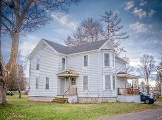 5552 Woodlawn Ave, Lowville, NY 13367
