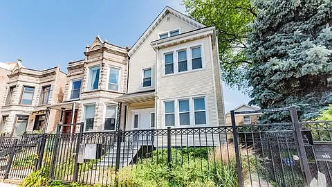 1456 W Irving Park Rd #1