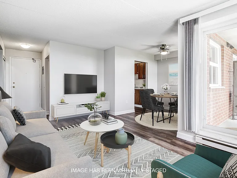 101 Robson Rd — Photo 17