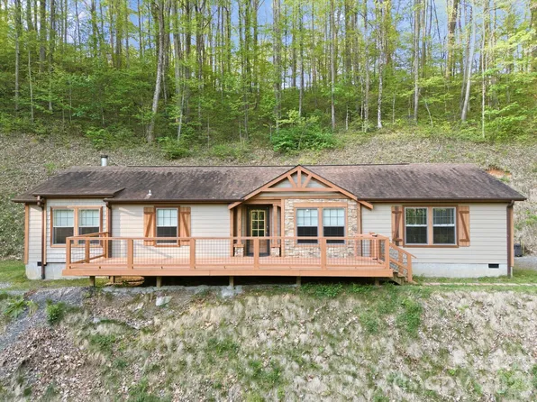 193 Tipstill Cv, Waynesville, NC 28786