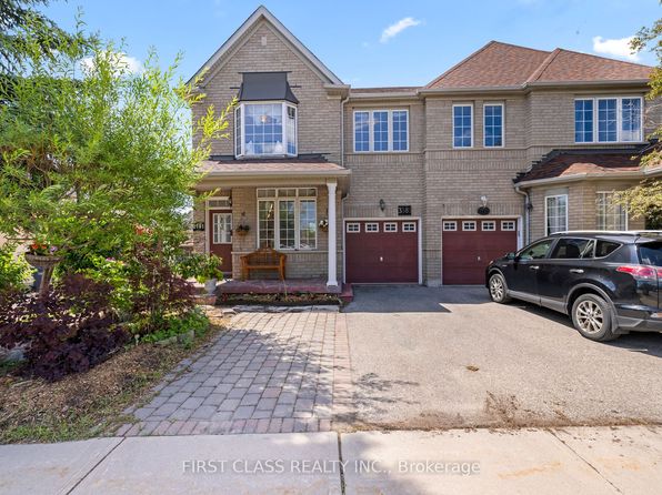3181 Bentley Dr W, Mississauga, ON L5M 6V8
