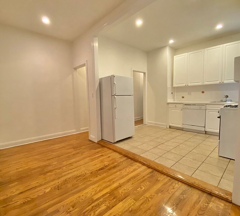 1st image of 433 E 80th St #6B