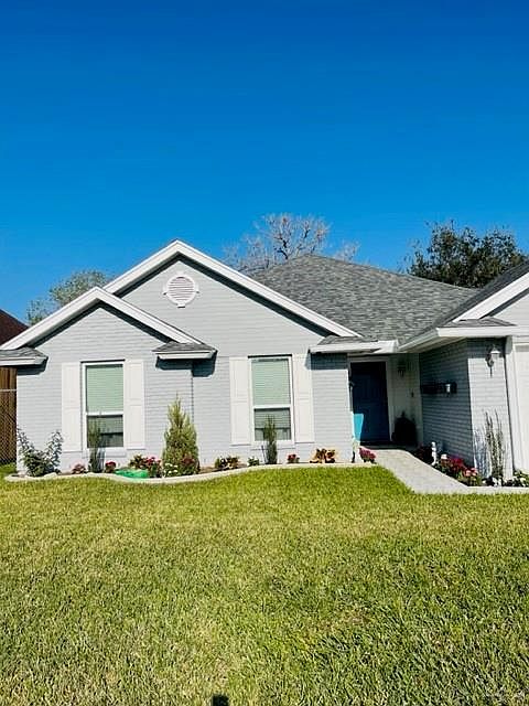 1st image of 2443 Lois Ln
