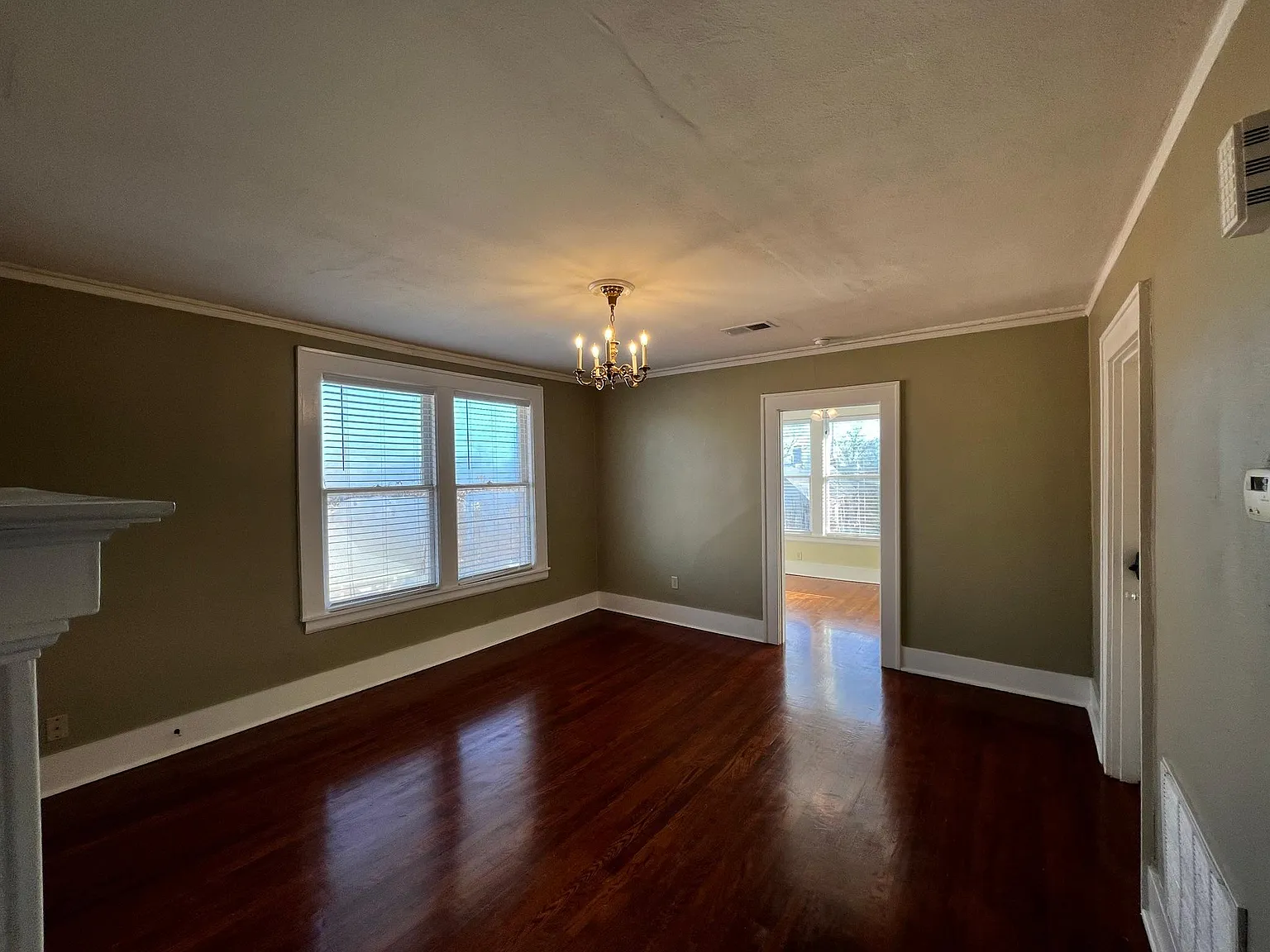 1 bed, $1,050 — Photo 4