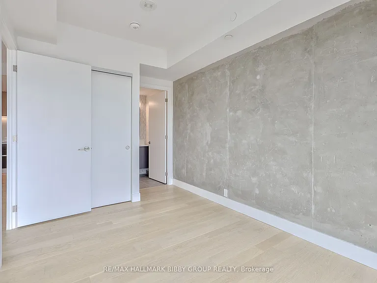 1414 Bayview Ave #204 — Photo 22