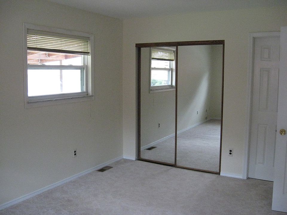 43120 Hartwick Dr, photo 6