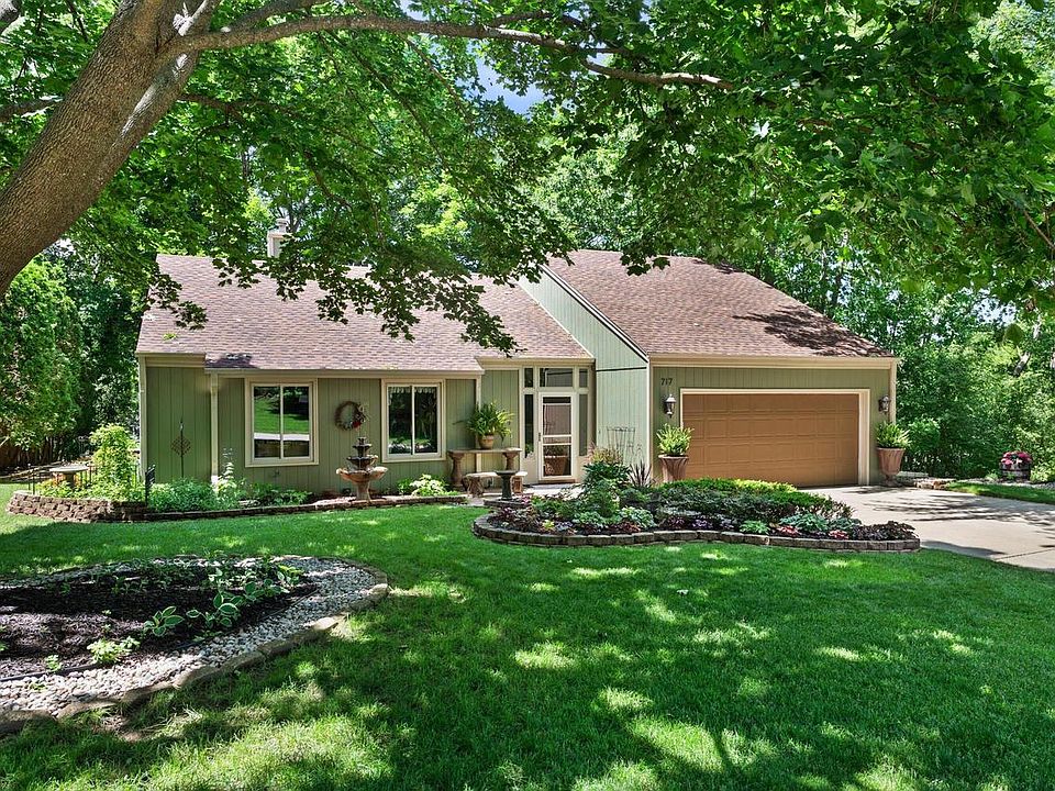 1st image of 717 Mansfield CIRCLE