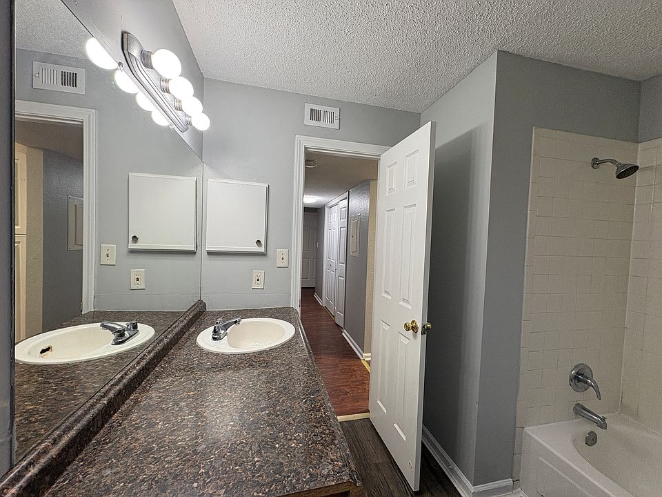 1st image of 669 Waterville St #102C
