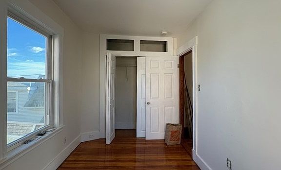 4th image of 260 Bradstreet Ave #260