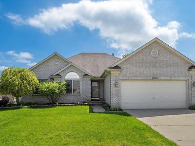 55374 Raspberry Dr, Macomb, MI, 48042