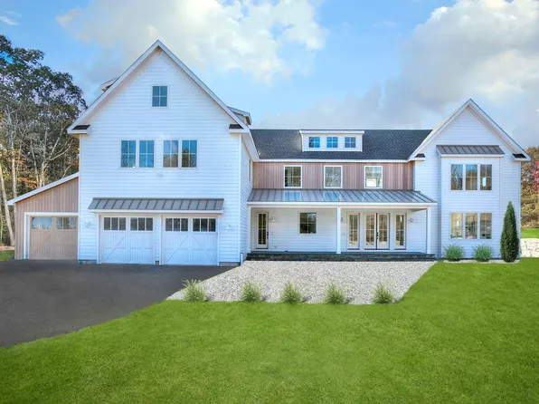 11 Edgemarth Hill Road, Westport, CT 06880