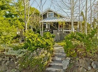 7616 41st Ave SW, Seattle, WA 98136