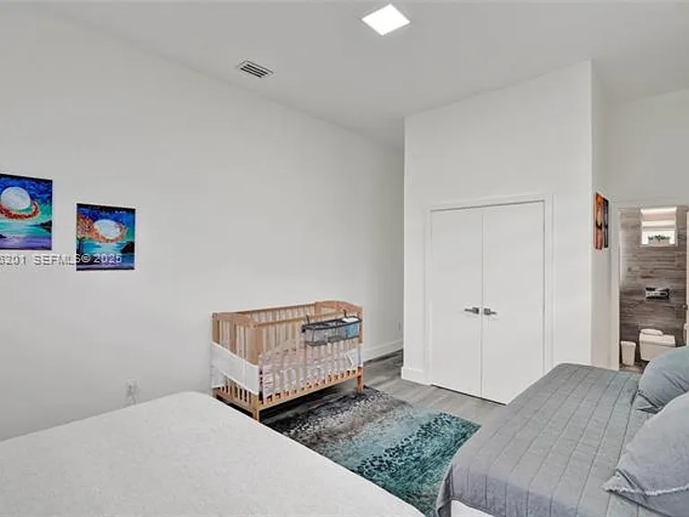 3784 Sheridan Ave #0 — Photo 23