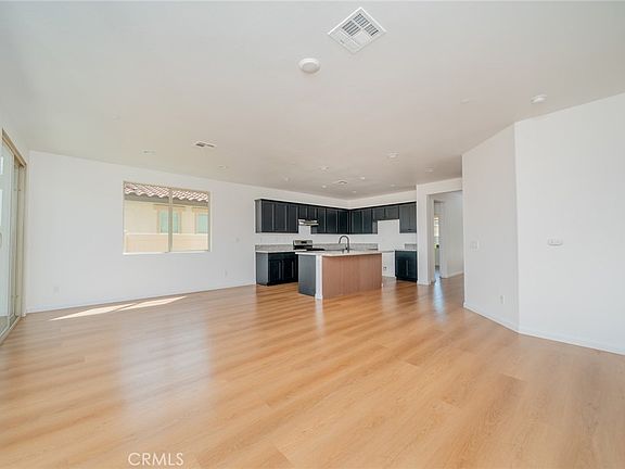 5th image of 1540 Pinyon Ln