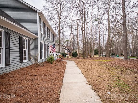 3rd image of 9800 Providence Forest Ln