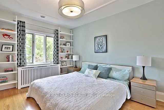 262 Castlefield Ave — Photo 13