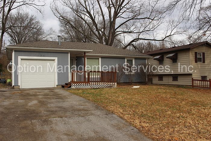 1st image of 6136 Rowland Ave