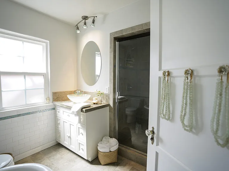 Bathroom- Walk-In Shower & Claw Foot Tub