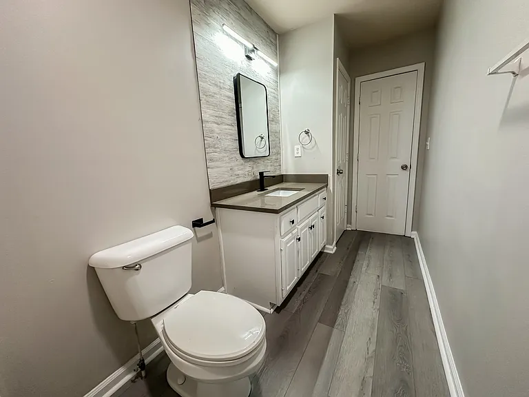 450 Fowler Rd #A — Photo 16