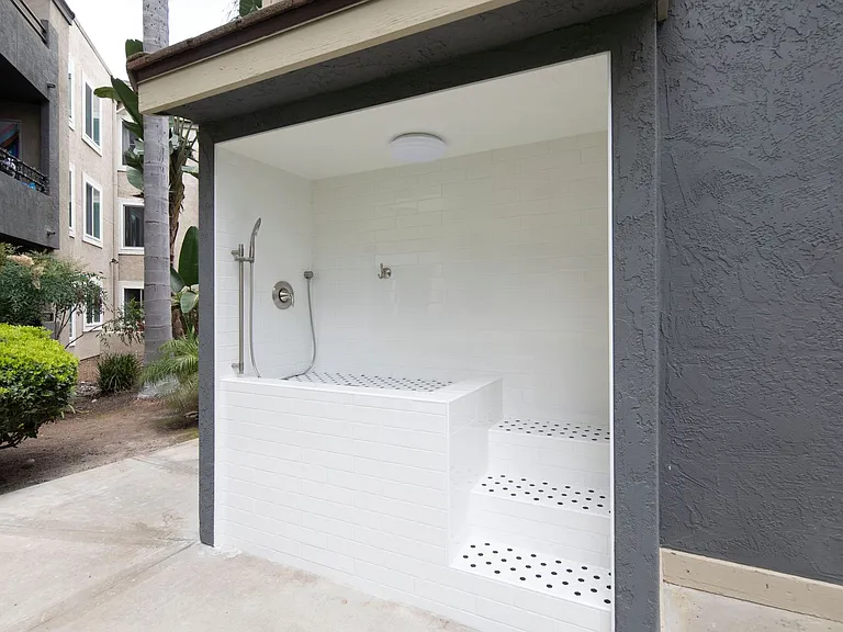 Mission Pacific Apartments — Photo 75