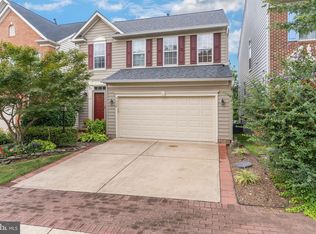 9028 Harrover Pl, Lorton, VA 22079