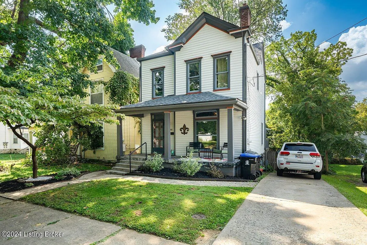 182 N Bellaire Ave photo 1