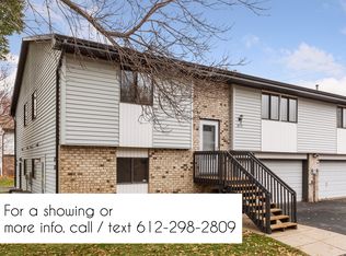 10537 Grouse Cir NW, Coon Rapids, MN 55433