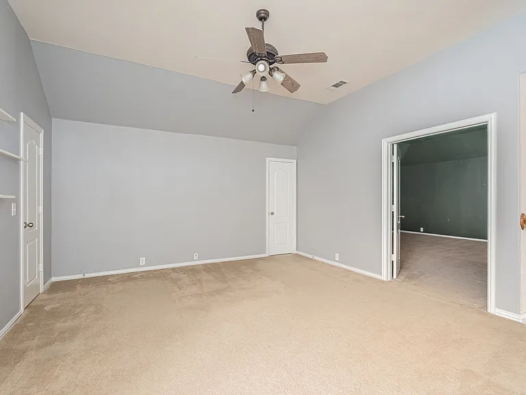 11085 Prescott Dr — Photo 16