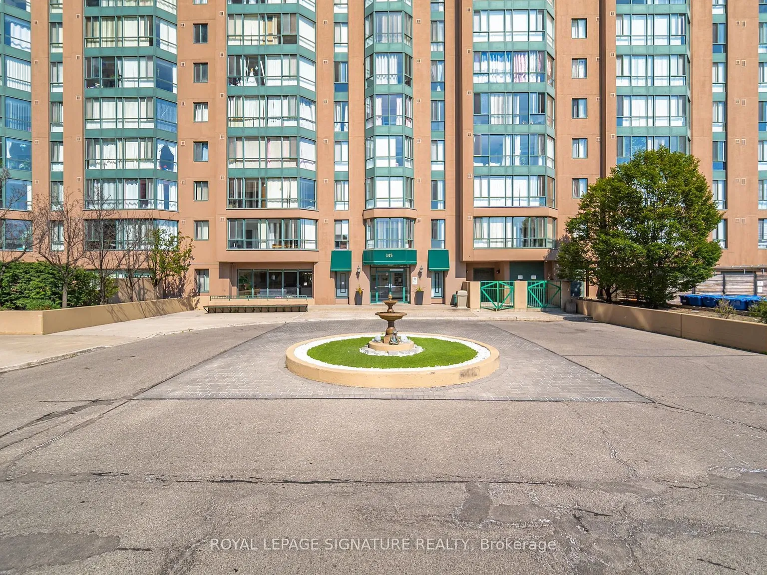3 bed, $2,500 — Photo 2