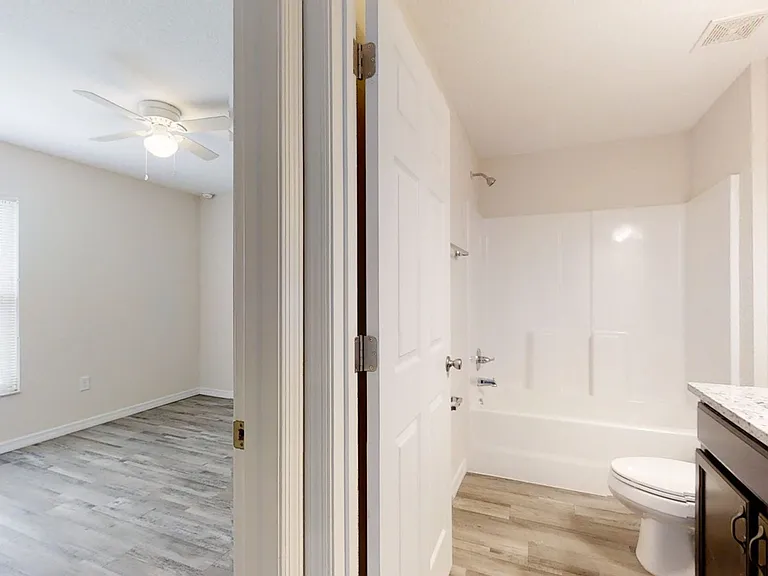 125 Bahia Terrace Dr #2 — Photo 8