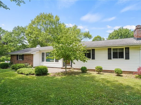 479 Spring Pond Rd, Northfield, OH 44067