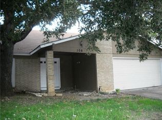 108 Salem Ct, Lewisville, TX 75067