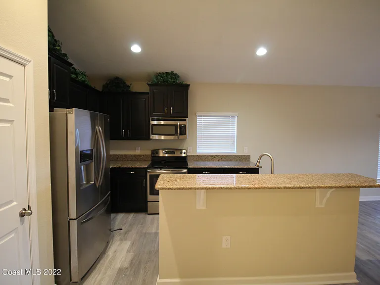 2448 Snapdragon Dr NW — Photo 7