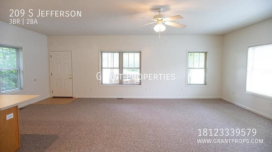1st image of 209 S Jefferson St