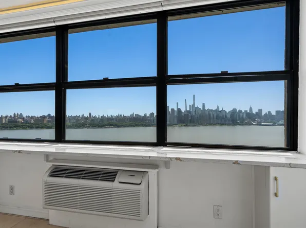 7004 Blvd East image 26 of 42