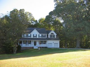 875 Hunting Lake Dr, Huntingtown, MD 20639