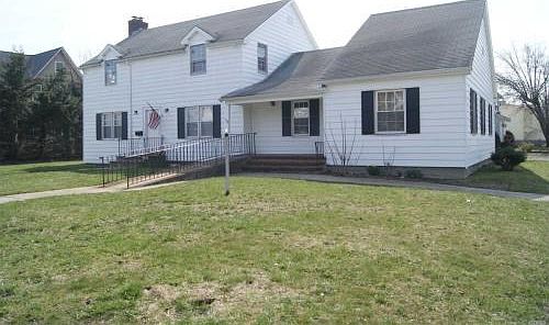 2nd image of 258 S Ocean Ave #2