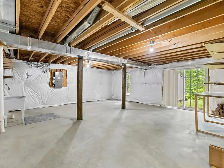 4107 Lakeview Pkwy — Photo 46