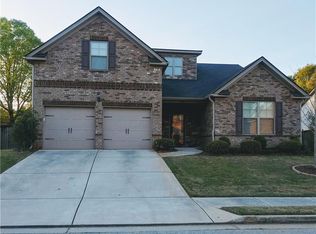 203 Birchwood Dr, Loganville, GA 30052